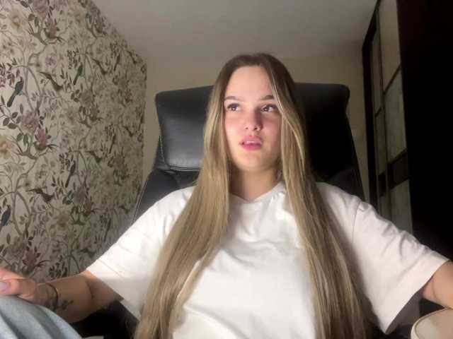 AnnaHoupt