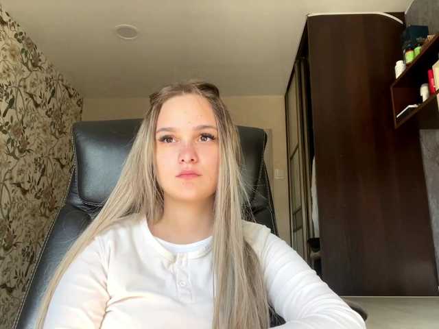 AnnaHoupt