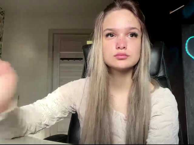 AnnaHoupt