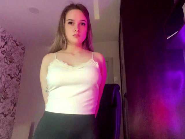 AnnaHoupt live cam on BongaCams