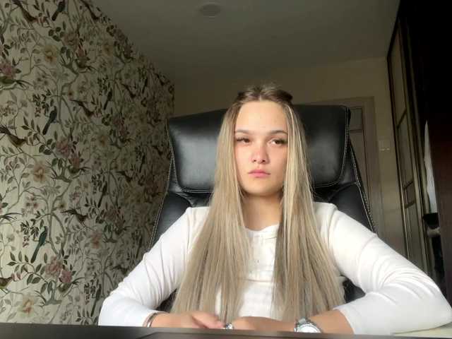 AnnaHoupt