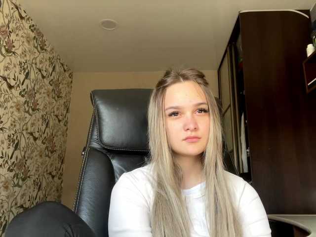 AnnaHoupt live cam on BongaCams