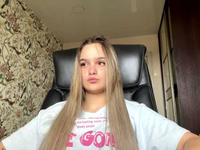 AnnaHoupt