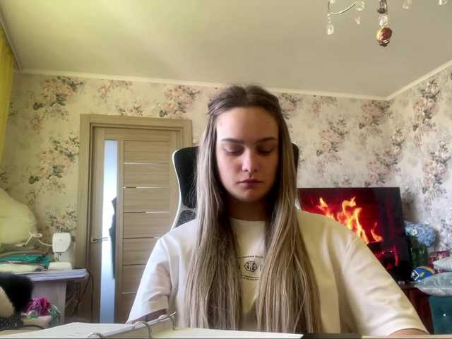 AnnaHoupt live cam on BongaCams
