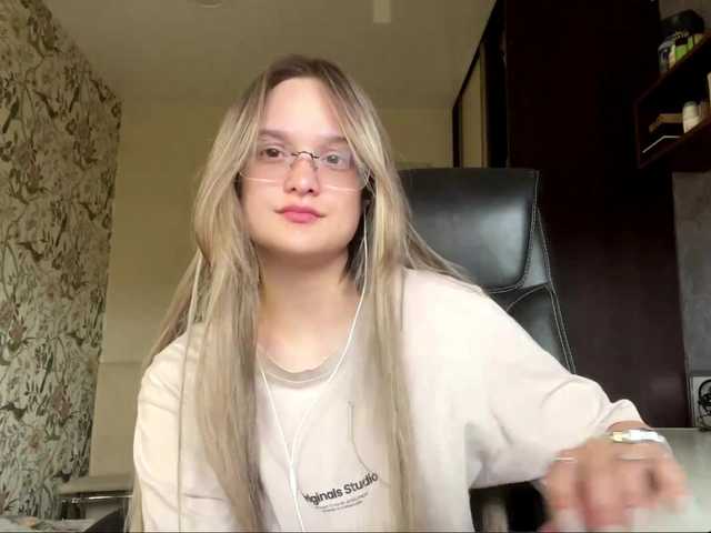 AnnaHoupt