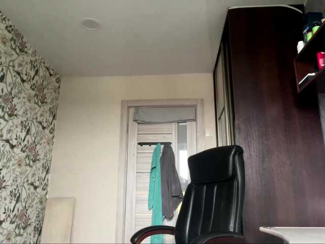 AnnaHoupt