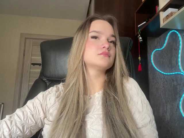 AnnaHoupt