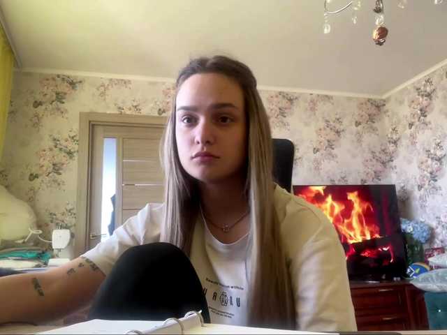 AnnaHoupt live cam on BongaCams
