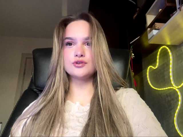 AnnaHoupt