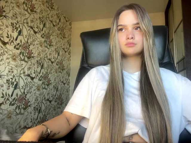 AnnaHoupt