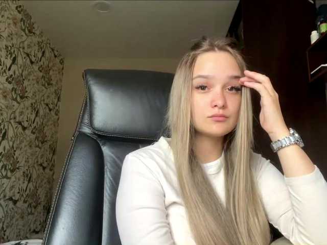 AnnaHoupt
