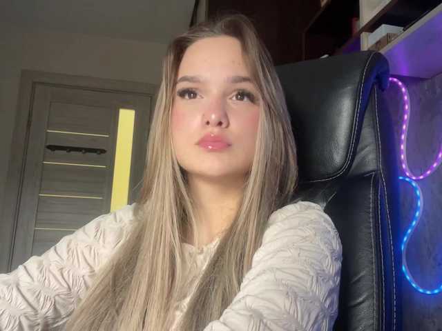 AnnaHoupt