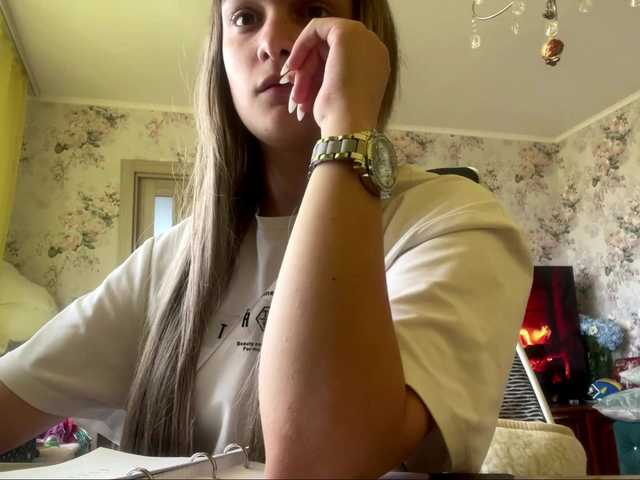 AnnaHoupt live cam on BongaCams