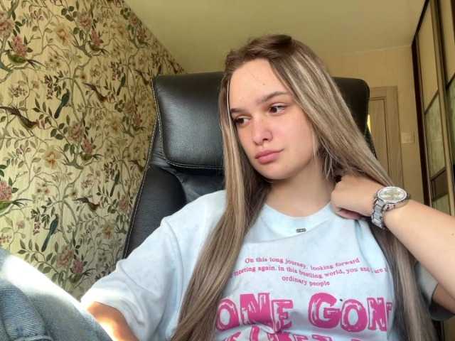 AnnaHoupt live cam on BongaCams
