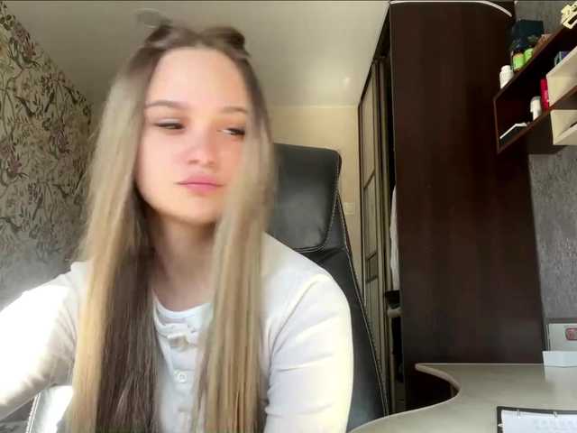 AnnaHoupt