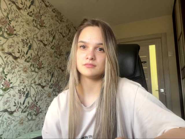 AnnaHoupt