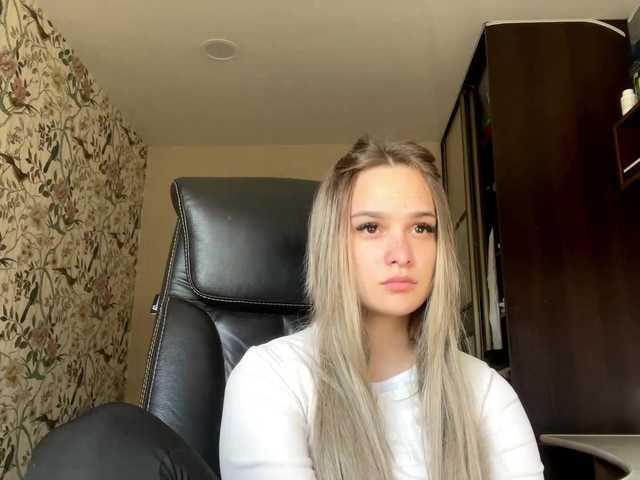 AnnaHoupt live cam on BongaCams