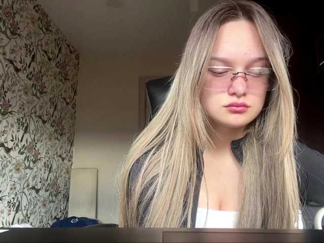 AnnaHoupt