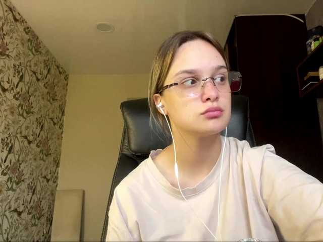 AnnaHoupt