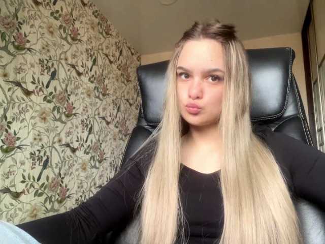 AnnaHoupt