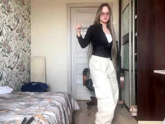 AnnaHoupt