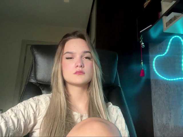 AnnaHoupt