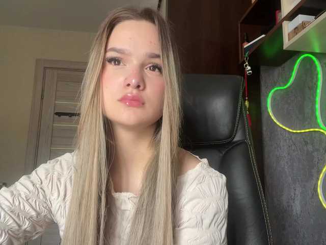 AnnaHoupt