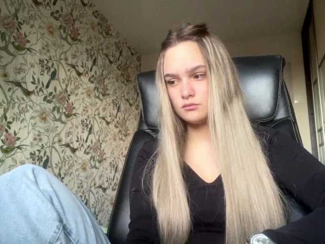 AnnaHoupt