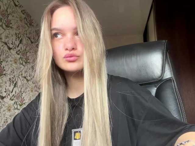 AnnaHoupt