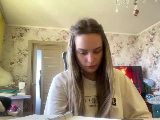 AnnaHoupt live cam on BongaCams