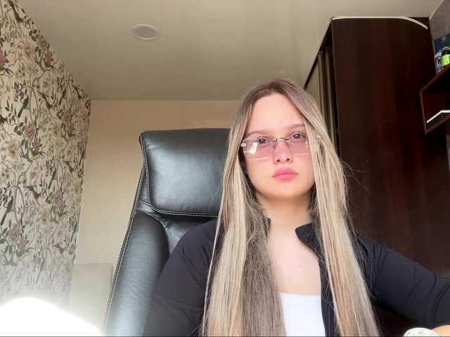 AnnaHoupt