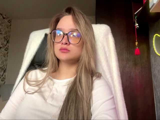 AnnaHoupt