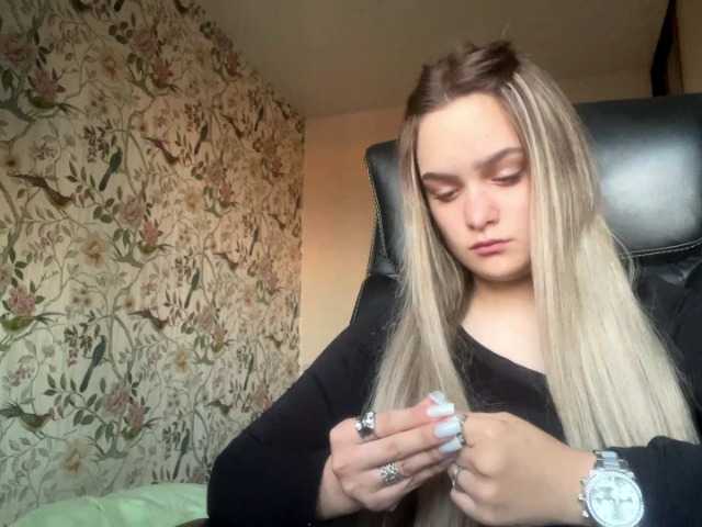 AnnaHoupt live cam on BongaCams