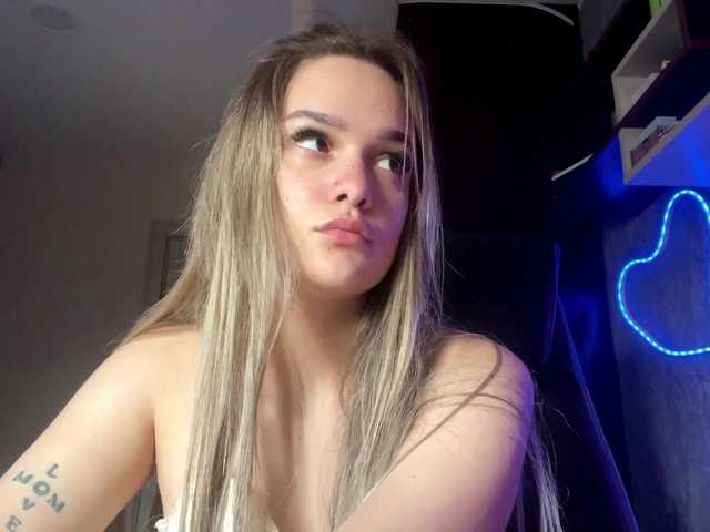 AnnaHoupt