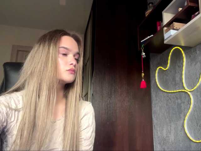 AnnaHoupt live cam on BongaCams