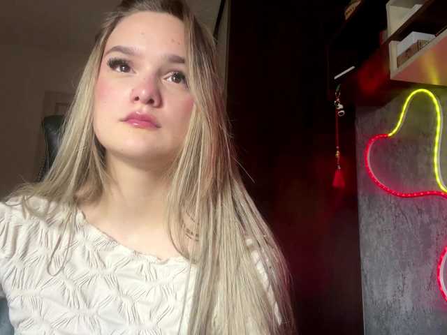 AnnaHoupt