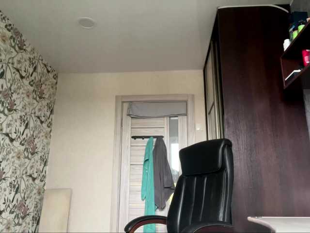 AnnaHoupt live cam on BongaCams