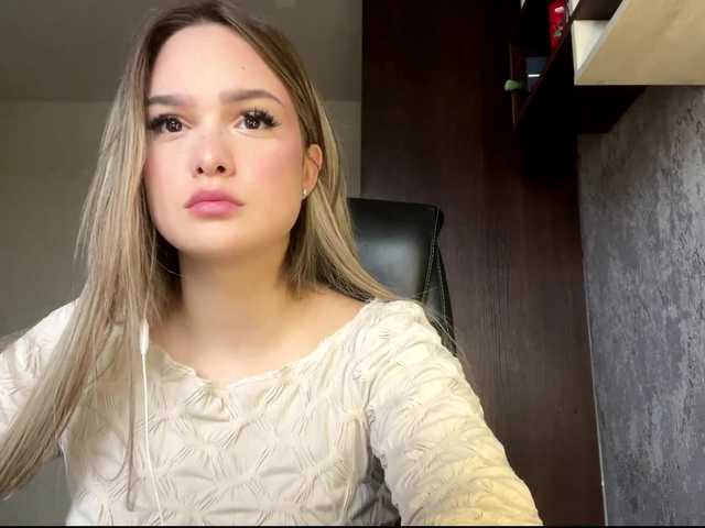AnnaHoupt