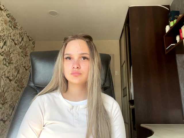 AnnaHoupt