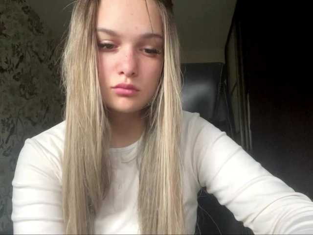AnnaHoupt