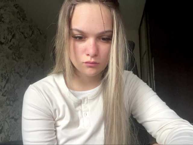 AnnaHoupt
