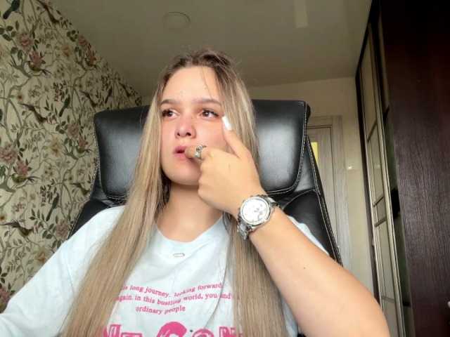 AnnaHoupt live cam on BongaCams