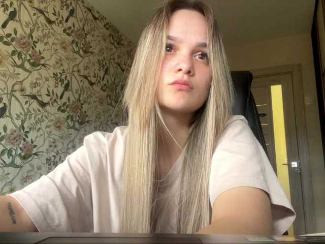 AnnaHoupt