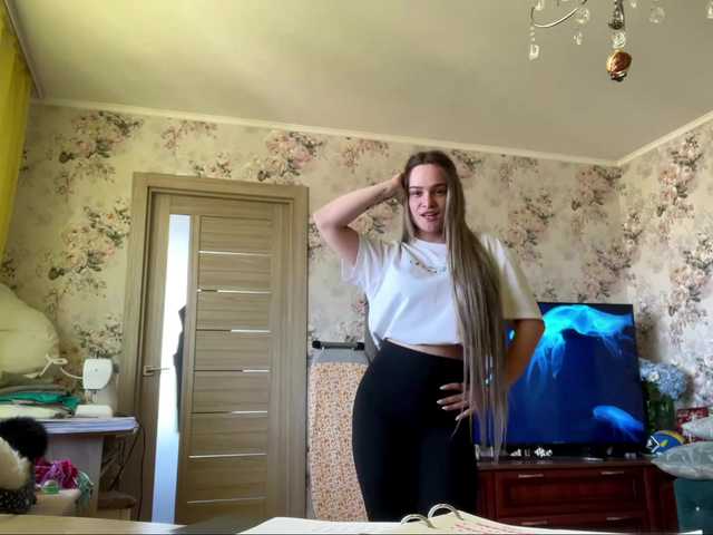 AnnaHoupt live cam on BongaCams