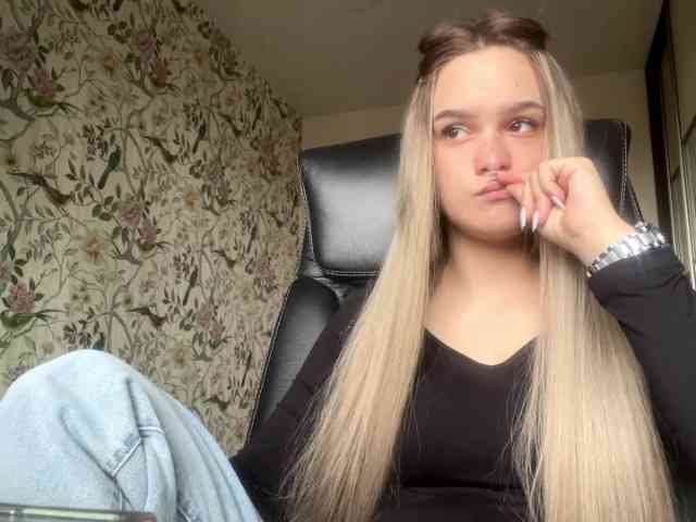 AnnaHoupt webcam