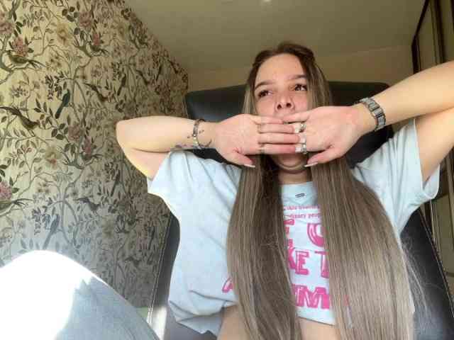 AnnaHoupt
