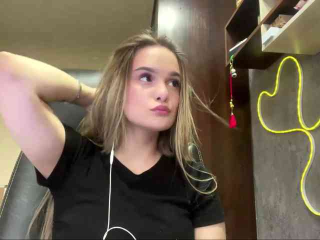 AnnaHoupt webcam