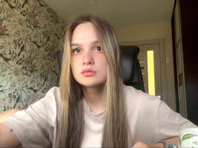 AnnaHoupt