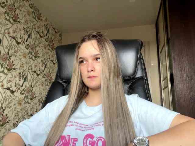 AnnaHoupt webcam