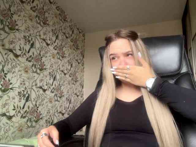 AnnaHoupt webcam